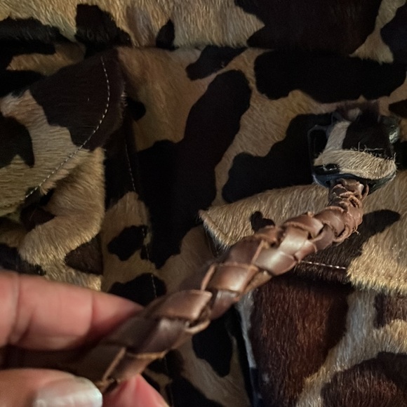 Custom made cowhide duffle bag/music case. Like new. Braided leather han… - Picture 11 of 11